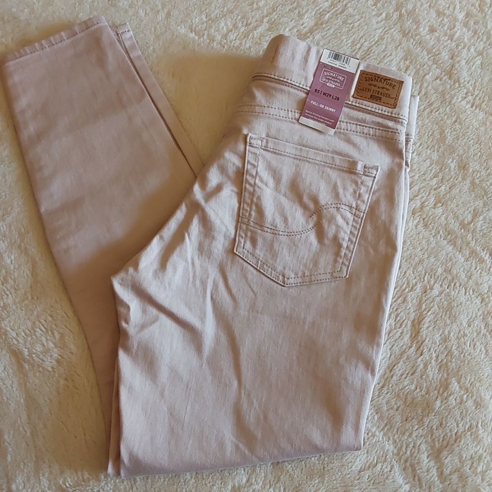 🌺 NWT Levi Strauss Signature Pull-On Skinny Jeans